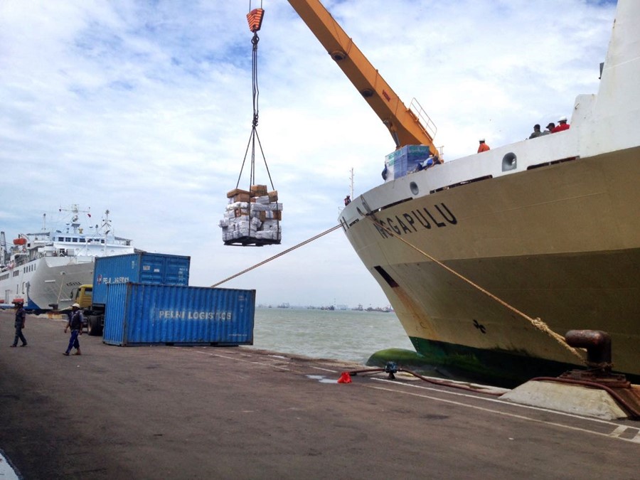 jadwal kapal logistik pelni KM Nggapulu